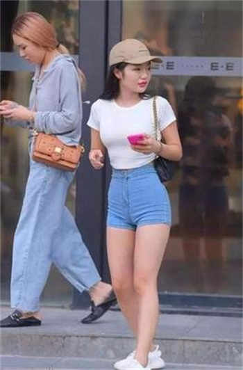 泡电子厂女工经历