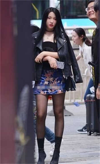 色播伍月婷