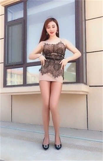 错一题一次一边顶一边写h