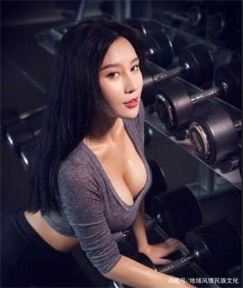 老板娘勾小工