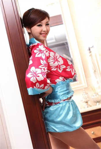 恋子情节有什么表现