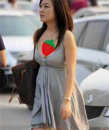 李瓶儿与西门二人