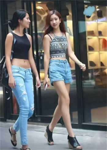 《漂亮主妇》