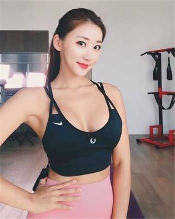 搭讪大师街头采访