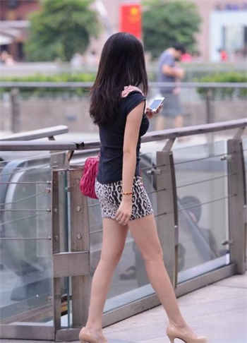 西班牙艳星alexa tomas