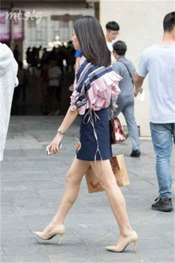 麻豆女快递
