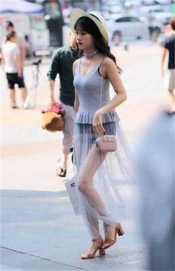 红楼尽收贾妇