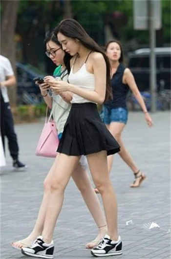 徐小婷和保安老孙头txt