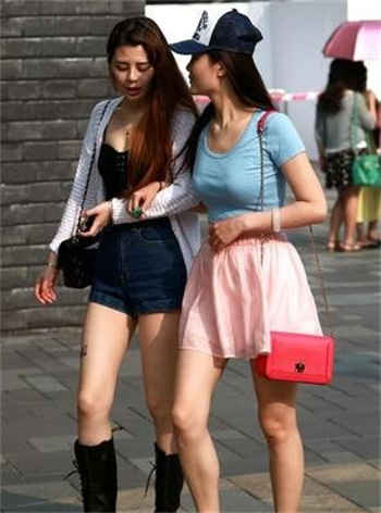 女员工被老板上