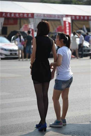 叶墨轩和沈琦的小心