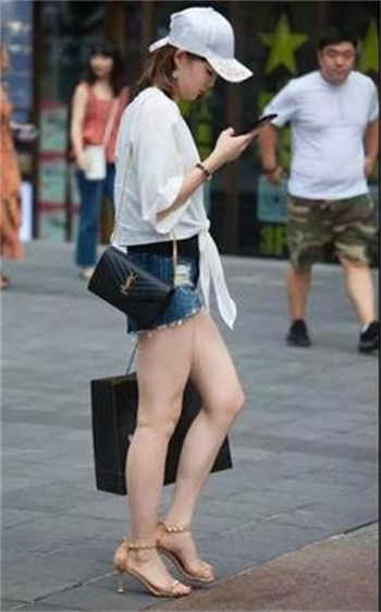 叫人一起开发妻子