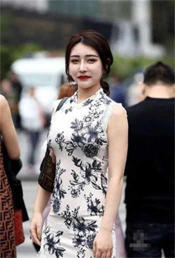 花季视频豪华版