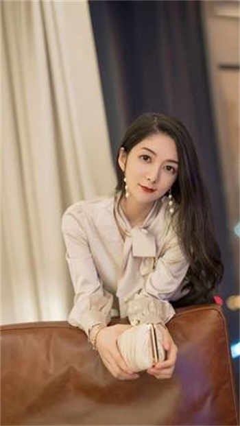 吴梦梦与健身教练